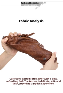 Gros plan sur la texture du cuir marron souple et la boucle argentée du sac à bandoulière