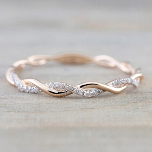 Elegant Copper Twisted Rope Rhinestone Ring For Women Gold Silver Plated Wave Pattern Stackable Band Ring Minimalist Jewelry Gift