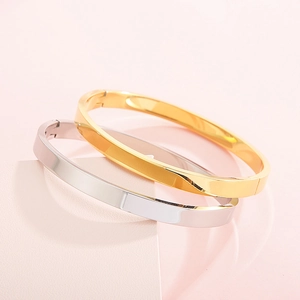 Bracelets géométriques polis en acier inoxydable doré et argenté avec fermoir à boucle