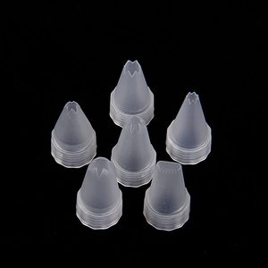 Set di 6 beccucci in plastica trasparente con varie forme per decorazioni dolci e DIY