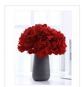 Detailed view of 5-head silk hydrangea bouquet in a sleek grey matte vase decoration