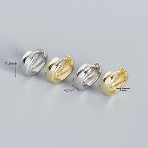 Detailed size display of polished 925 sterling silver huggie earrings with inner diameter 7.8mm