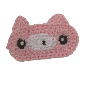 Pink knitted bear hair clip for girls, handmade wool side bb barrette hair accessory