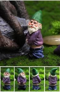 Détails de la figurine naine de jardin ivre en résine sous différents angles de vue