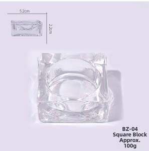 Macro view of transparent octagonal glass nail art cup showing BZ-04 dimensions and depth