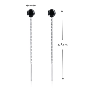 Detail view of 925 silver threader earrings with 5mm black gemstone and 4.5cm tassel chain