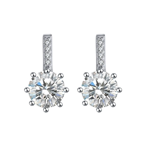 Elegant S925 sterling silver stud earrings with clear round cubic zirconia stones