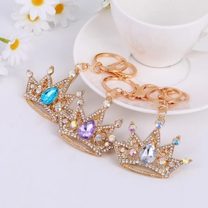Elegant Crown Keychain Sparkling Alloy Rhinestone Teardrop Crystal Bag Pendant Luxury Golden Key Ring Ornament For Women