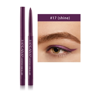 Detail van de paarse waterproof creme gel liner en make-upeffect voor de kleur #17 shine
