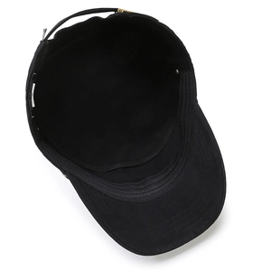 Schwarze Militär-Flatcap aus Baumwolle mit Innenfutter und verstellbarer Metallschnalle