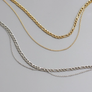 Double-layered gold and silver Figaro chain necklaces made of titanium steel