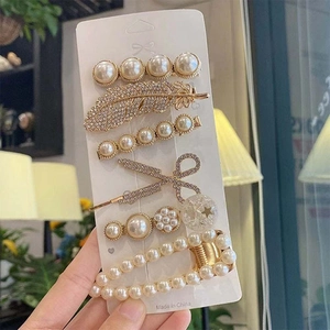 6-teiliges koreanisches Perlen- und Strass-Haarspangen-Set in Gold für Damen
