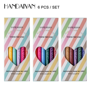 Drie sets waterbestendige crème gel eyeliner in gestreepte verpakking met hartvormig venster