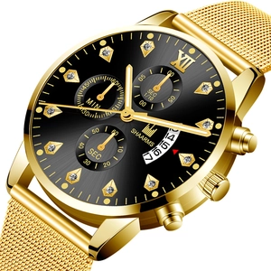 Montre quartz SHAARMS pour homme avec cadran noir et bracelet maille dorée