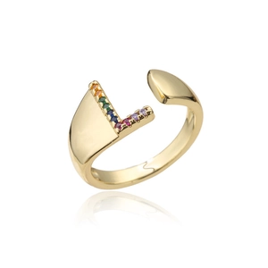 Detail of 18K gold open ring with letter L design and multi-color crystal inlay