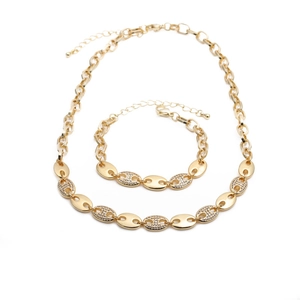 Hip hop goudkleurige varkenssnuit ketting en armband set met micro-ingelegde zirkoon