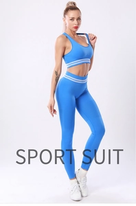 Détail de l'ensemble de yoga bleu sans couture avec brassière et legging côtelé