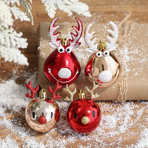 Christmas reindeer ornament set in red and champagne gold for festive holiday tree decoration