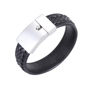 Bracelet pour homme en cuir tressé noir avec fermoir magnétique en acier inoxydable poli