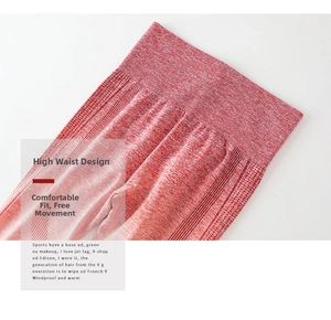 Detail der rot melierten High-Waist-Leggings mit breitem geripptem Kompressionsbund