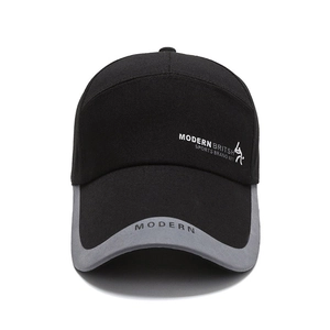 Classic men's outdoor baseball cap with contrast black crown and grey curved brim