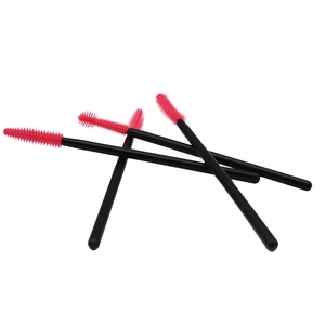 Pack of 3 professional silicone eyelash and eyebrow brushes with pink heads and black handles