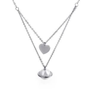 Elegante collana a due strati d'argento con ciondolo a cuore e perla Saturno