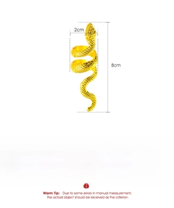 Detailed technical diagram of long golden snake ring showing 8cm height and copper material