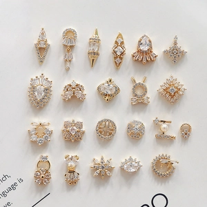 Accessori Per Creazione Gioielli DIY Zircone Micro Intarsiato Lega Placcato Oro Decorazione Unghye Charms Forme