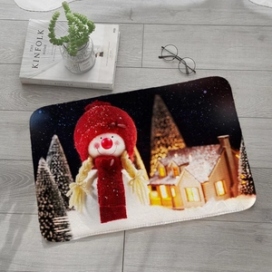 Paillasson de Noël en flanelle avec un bonhomme de neige mignon et un décor enneigé