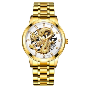 Montre homme en or avec cadran dragon en relief, index cristal et guichet dateur
