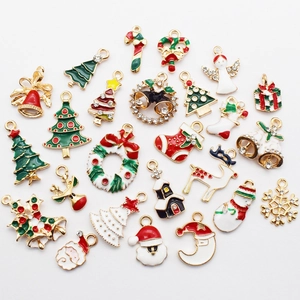 Ensemble de pendentifs de Noël en émail avec sapin et renne pour bijoux DIY