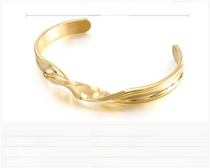 Detailed size specifications of the twisted gold stainless steel open cuff bracelet