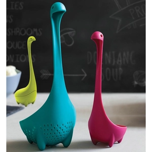 Nessie Soeplepel Monster Van Loch Ness Rechtopstaand Lange Steel Voedselveilig Plastic Hittebestendig Creatief Keukenhulpmiddel