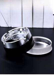 Detail view of thickened stainless steel lid and PP base for a windproof ashtray