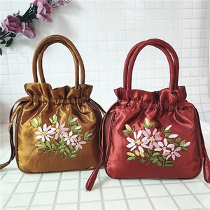 Ethnic style satin drawstring bucket handbag with floral embroidery and silk texture