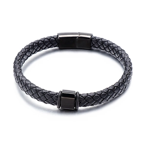 Bracelet punk en cuir de vachette tressé avec fermoir magnétique en acier inoxydable pour homme