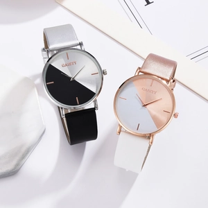 Elegant two-tone minimalist quartz watches for women with leather straps in black and white