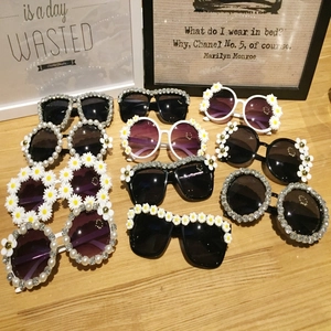 Fashion Sunglasses PC Frame Round And Square Faux Artificial Pearl Rhinestone Resin Flower Decoration Women Girls Beach Party UV400