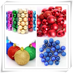 Detail of 3cm Christmas ball set featuring glossy, matte, and glitter multi-color finishes