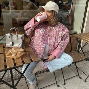 Veste matelassée fleurie rose pour femme avec col rond et style streetwear décontracté