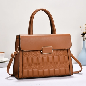 Minimalist tan large capacity women's handbag with quilted texture and top handle