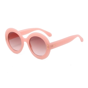 Lunettes de soleil ovales rétro rose cerise pour femmes avec monture épaisse et rivets dorés