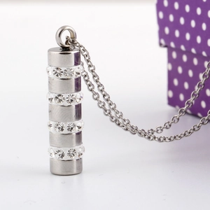 316L stainless steel cylinder pendant necklace with four rows of sparkling rhinestones