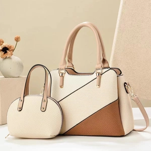 Schickes zweiteiliges Set aus gewebter Umhängetasche in Creme und Braun mit Goldakzenten