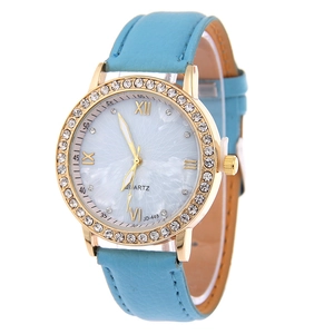 Orologio da donna con cinturino in pelle celeste, lunetta con cristalli e cassa oro