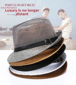 Cappelli estivi traspiranti in cinque colori con elegante cinturino in pelle e fibbia
