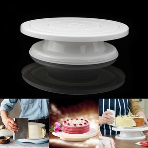 Rotating cake turntable with high-quality PP plastic base for cream frosting and icing detail