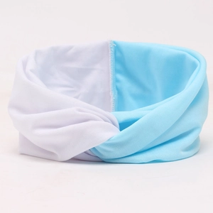 Elastisches blau-weißes Knotenstirnband aus atmungsaktivem Schnelltrockengewebe