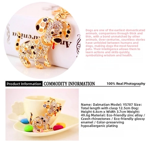 Detail of dalmatian keychain with gold zinc alloy and sparkling rhinestones